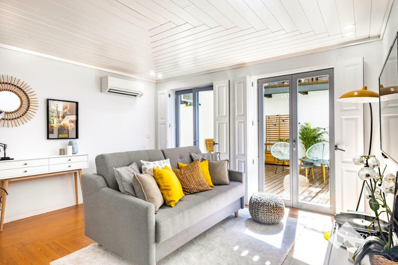 Artsy Retreat In The Heart Of Apartment